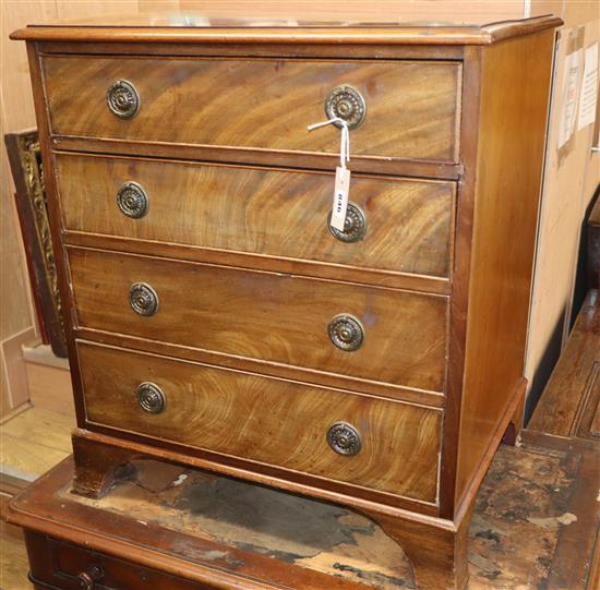 A small mahogany four drawer chest W.62cm